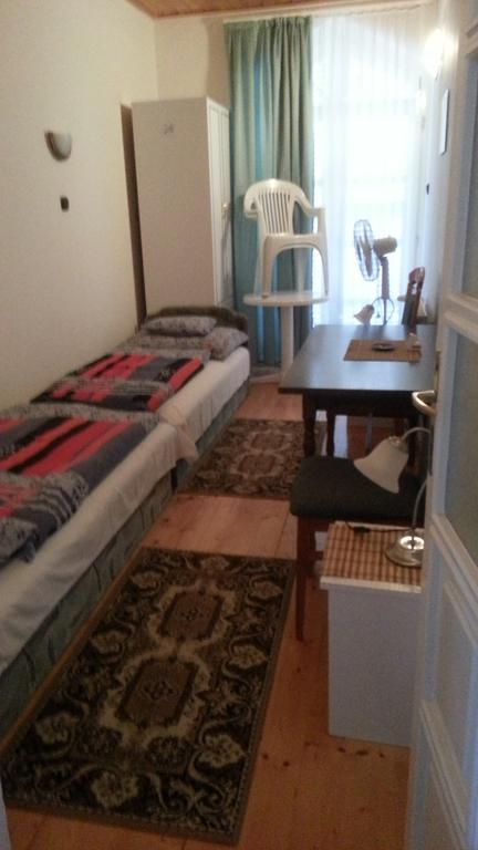 Csokonai guesthouse Zamárdi Værelse billede