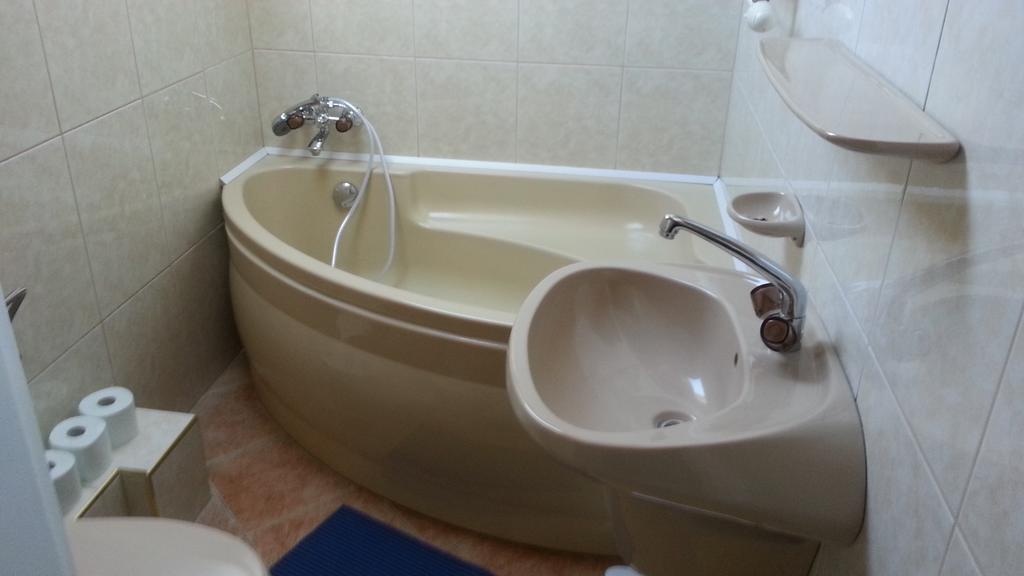 Csokonai guesthouse Zamárdi Værelse billede