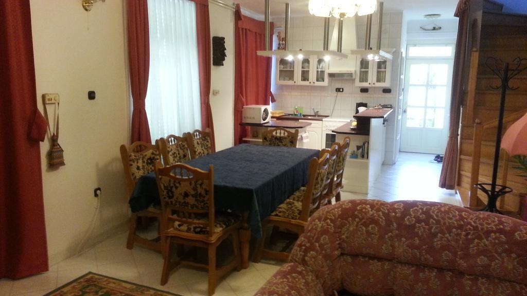 Csokonai guesthouse Zamárdi Værelse billede