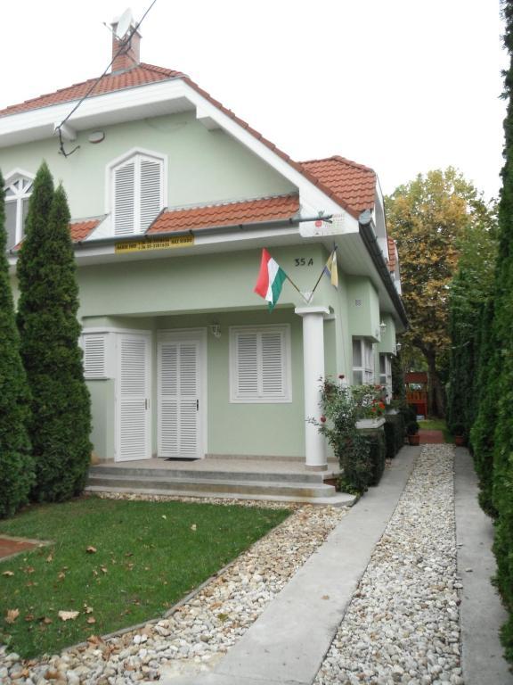 Csokonai guesthouse Zamárdi Eksteriør billede